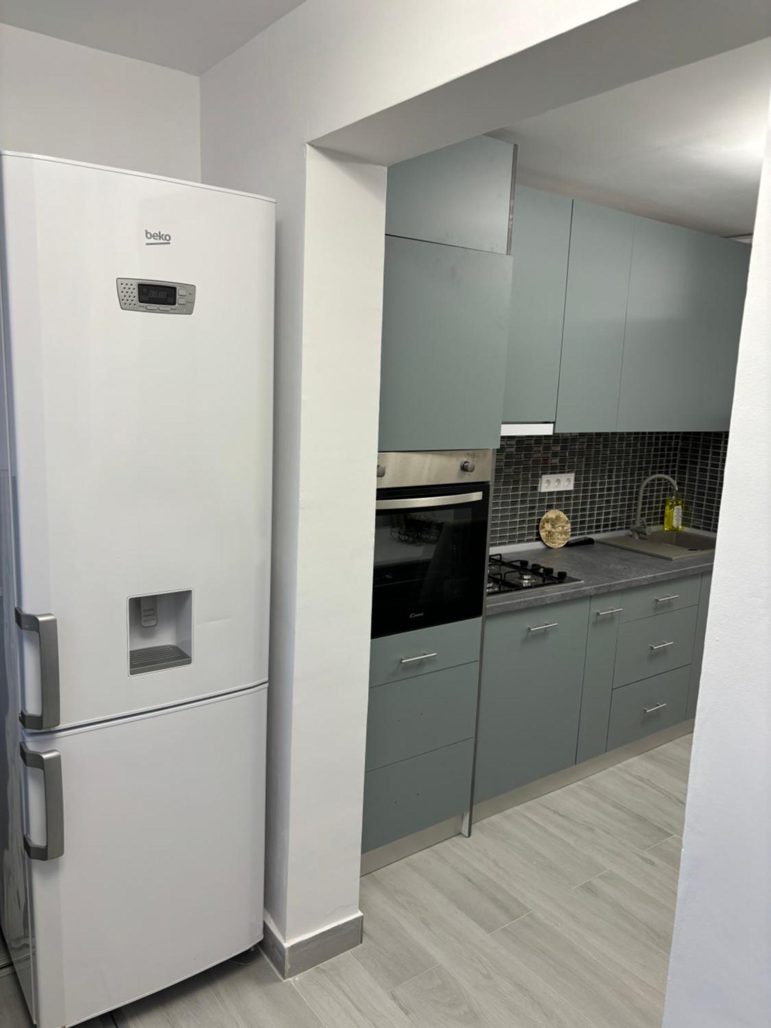 3 Camere Decomandat Bucharest Luaran gambar