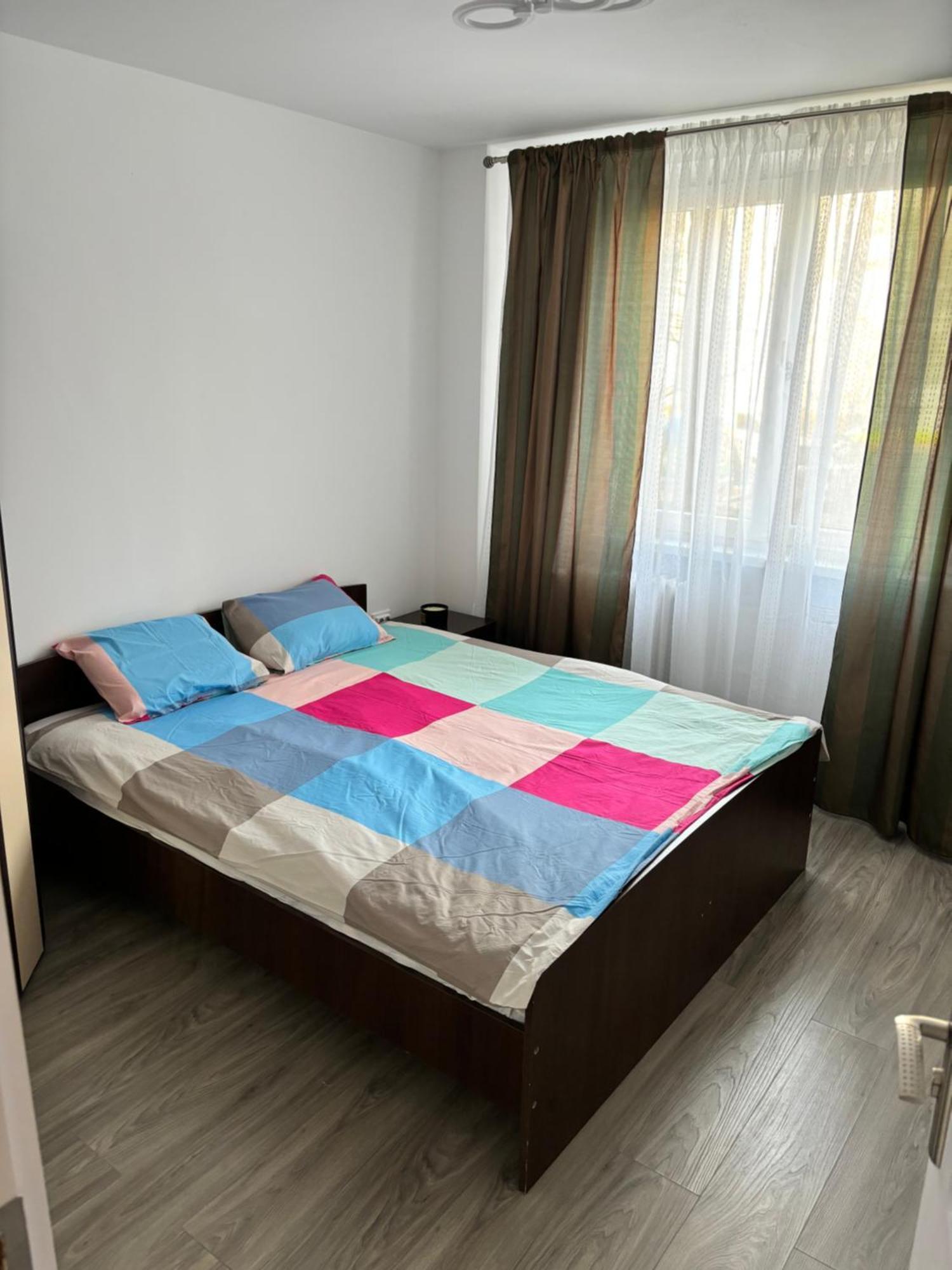 3 Camere Decomandat Bucharest Luaran gambar