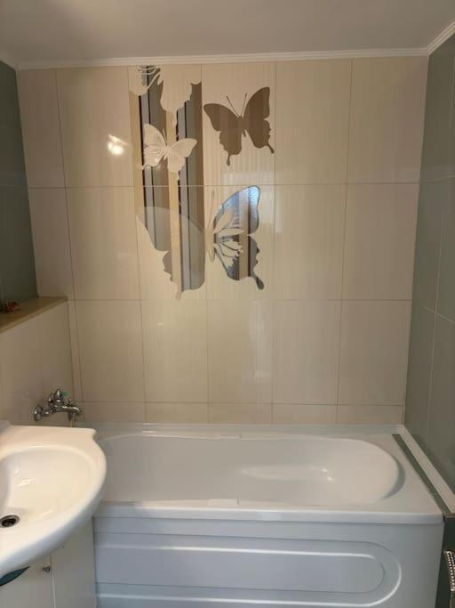 3 Camere Decomandat Bucharest Luaran gambar