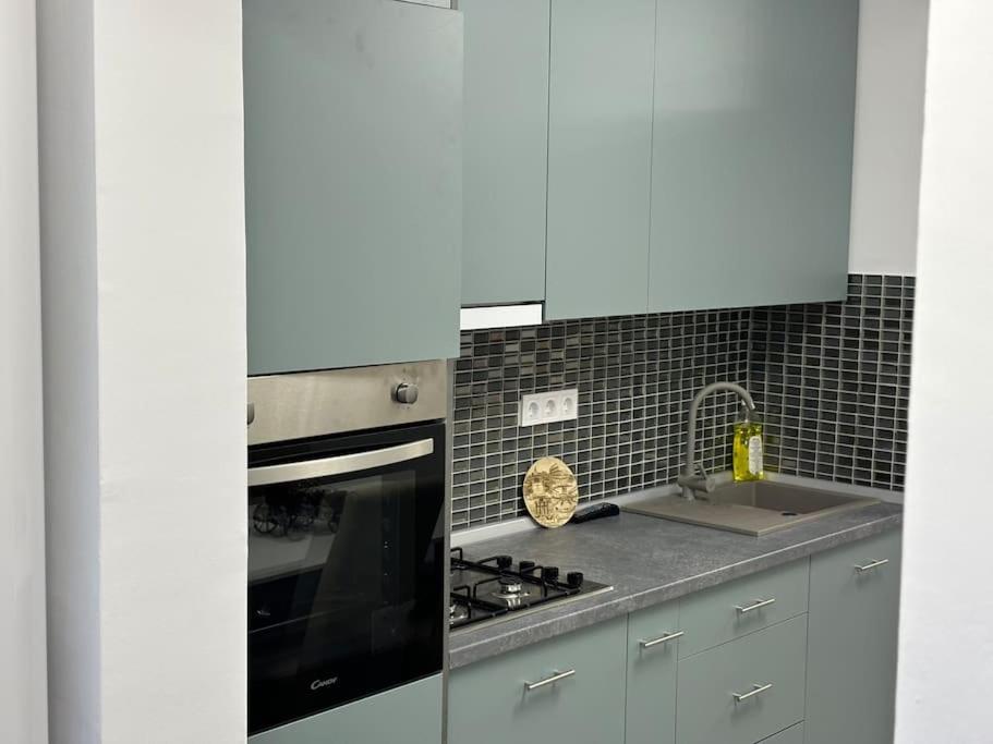 3 Camere Decomandat Bucharest Luaran gambar
